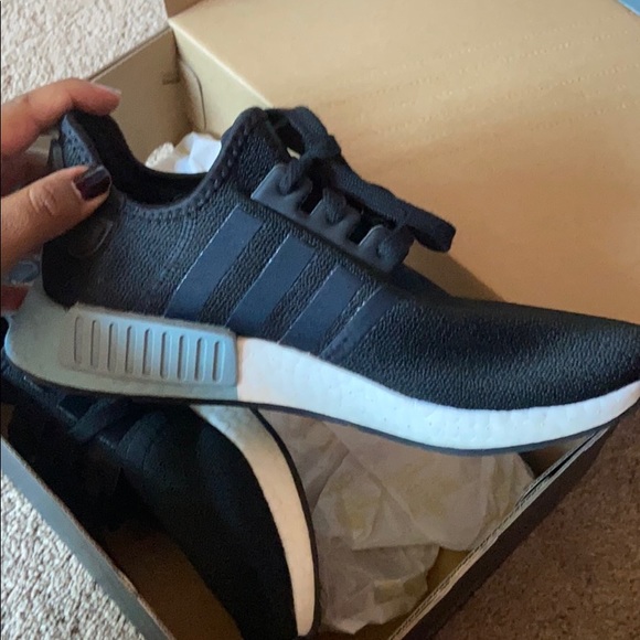 Adidas NMD - Picture 2 of 6
